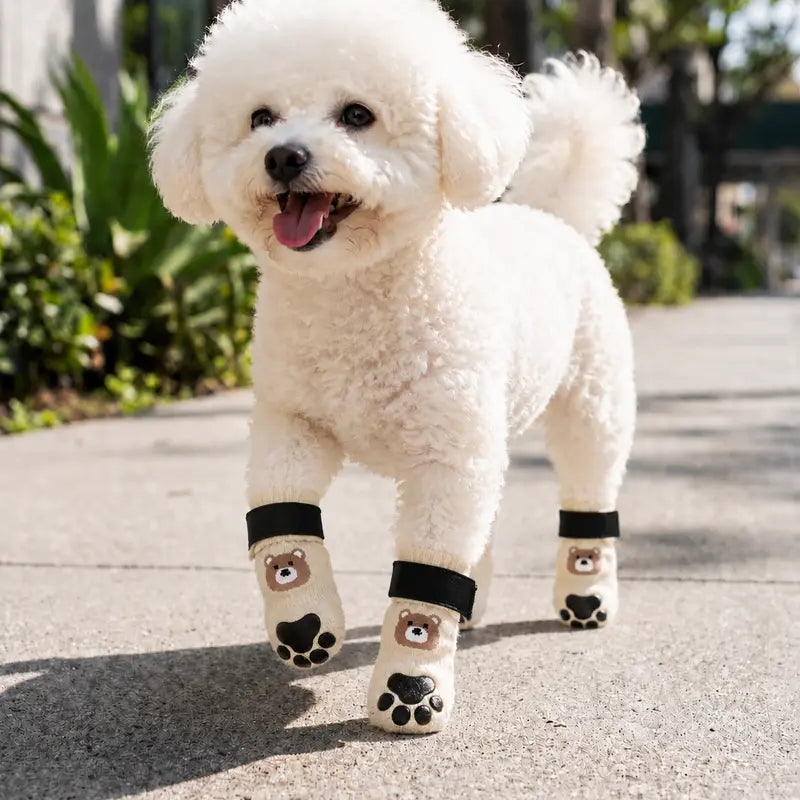 Dog Paw Protectors - 4-Piece Silicone Set with Anti-Slip Grip for Enhanced Outdoor Safety of Dogs and Puppies